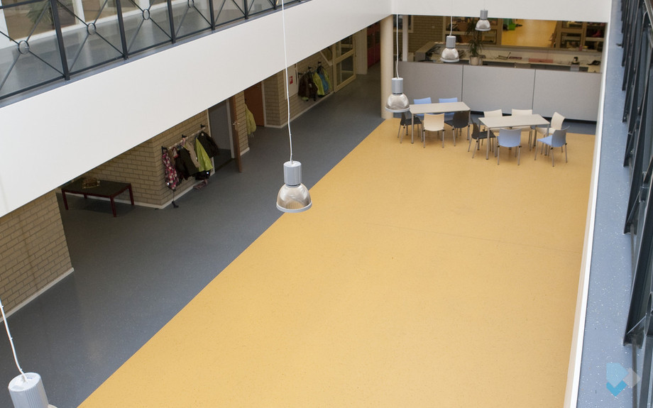 Overheid & Zorg, Jenaplan School, Groesbeek, DIBA 660 PU Gietvloer deco