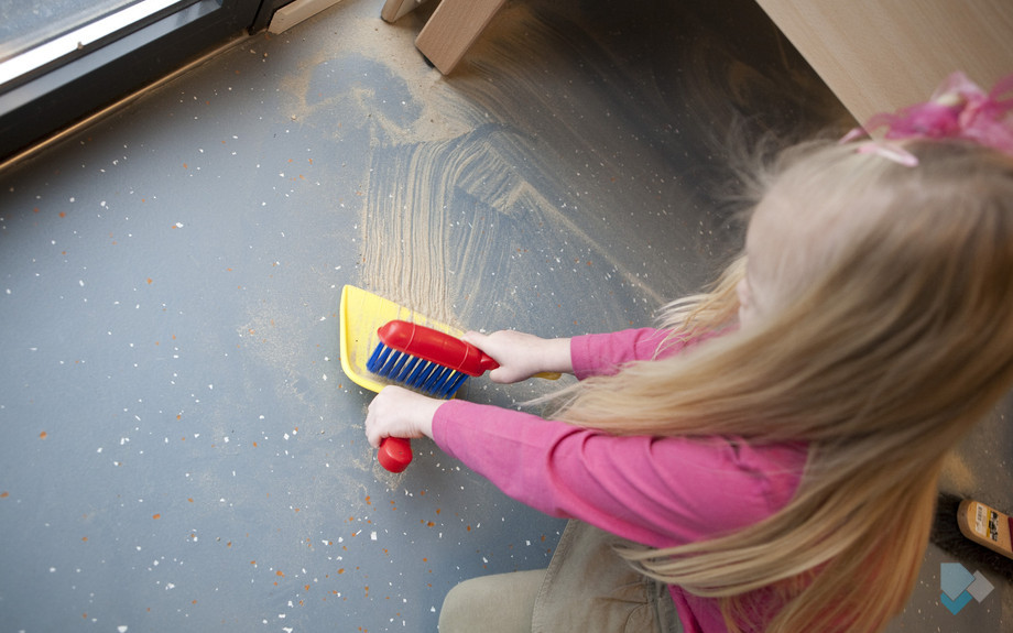 DIBA 660 PU Gietvloer decoratief ingestrooid, Jenaplan School in Groesbeek